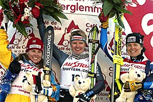 "A beer and a slice and another beer, that’s the recipe for happiness at this venerable establishment, frequented by tourists, locals, and Vail’s ski…"
