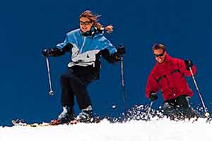 Loveland J 1100 Her Obermeyer Dynamic shell, $189, Gypsy pants, $145, and Alpine gloves, $36 Oakley Fives sunglasses, $120 Him Schoffel Velocity jacket, $400, and…