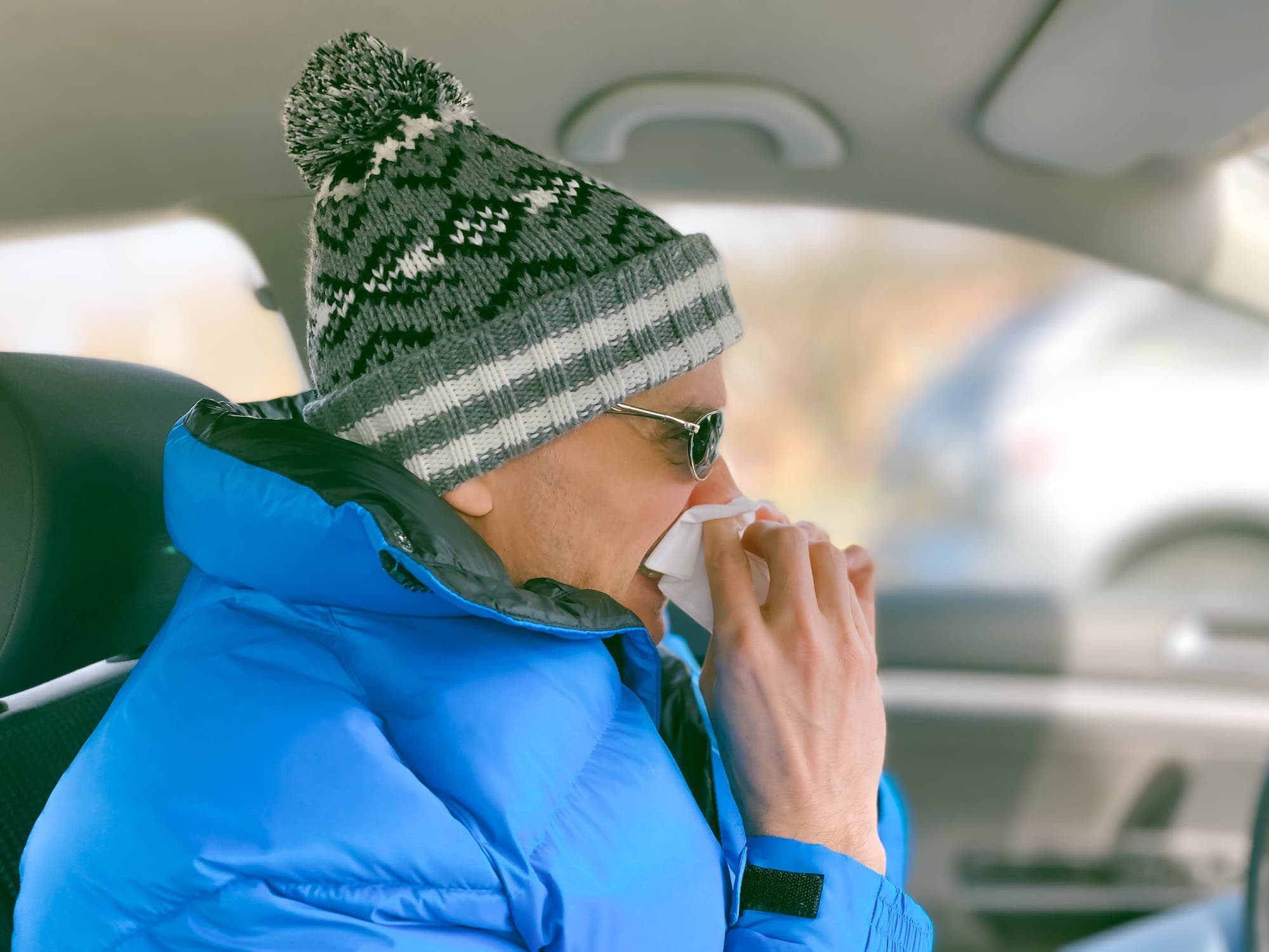 These Are the 5 Stages of the Common Cold for Skiers