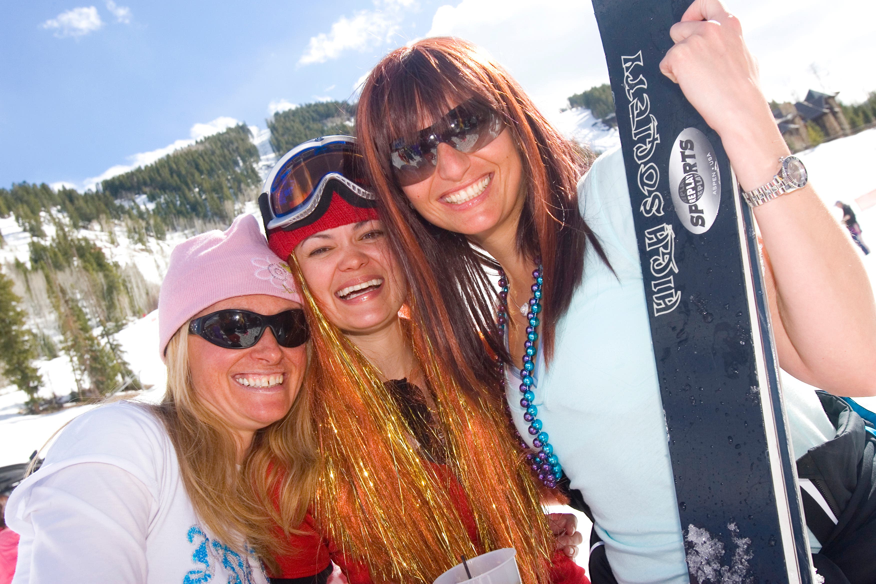 #10: Aspen Snowmass, CO SkiNet's #1 Ski Town is also one of the best places to catch some spring skiing every year. With a bevy of events like the Bud Light Spring Jam, Red…