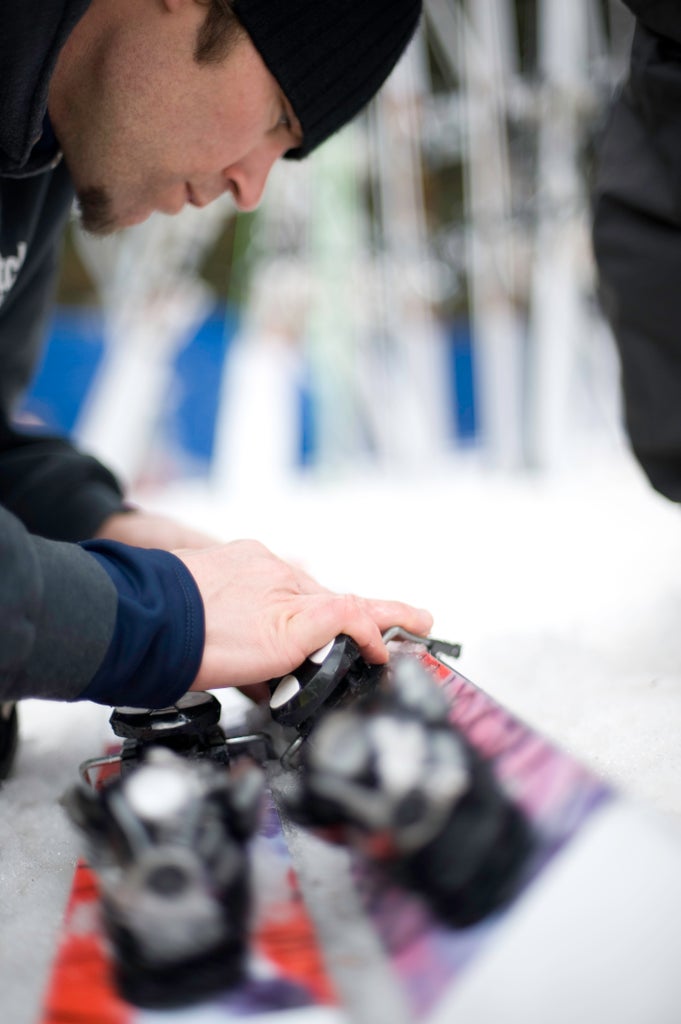 10 Steps to Buying a New Pair of Skis