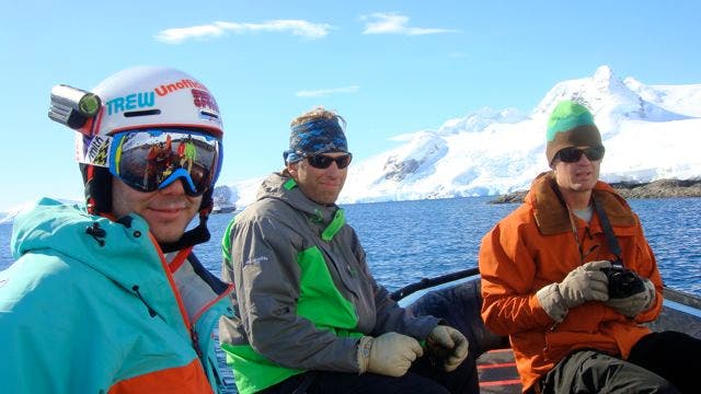Mattias from UnnoficialSquaw.com and the Quinns in a Zodiac.