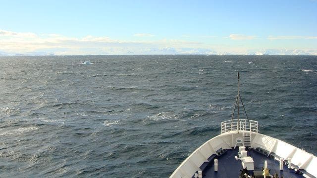 Land, Spotted First view of the morning. Seeing Antarctica for the first time.