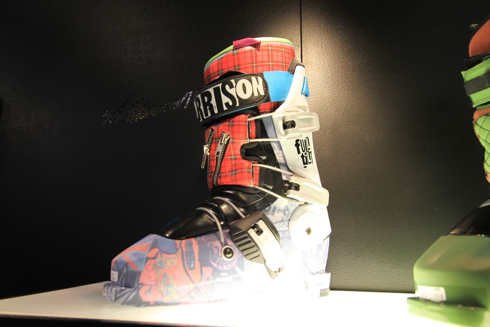 Full Tilt Seth Morrison Boot These bad boys are built for the highest level of power and shock absorption. It’s got a super stiff #10 tongue and an Active boot board to soak up…
