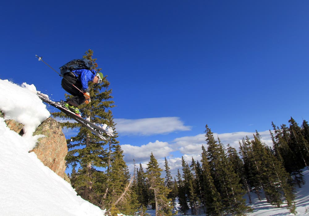 This is as big as Skiing's art director Mark Lesh goes. A rare moment indeed. 