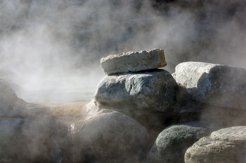 Just outside Mammoth Lakes, you have to swim through the cold water of the river to get to warm bath water of Hot Creek. A desolate location, but…
