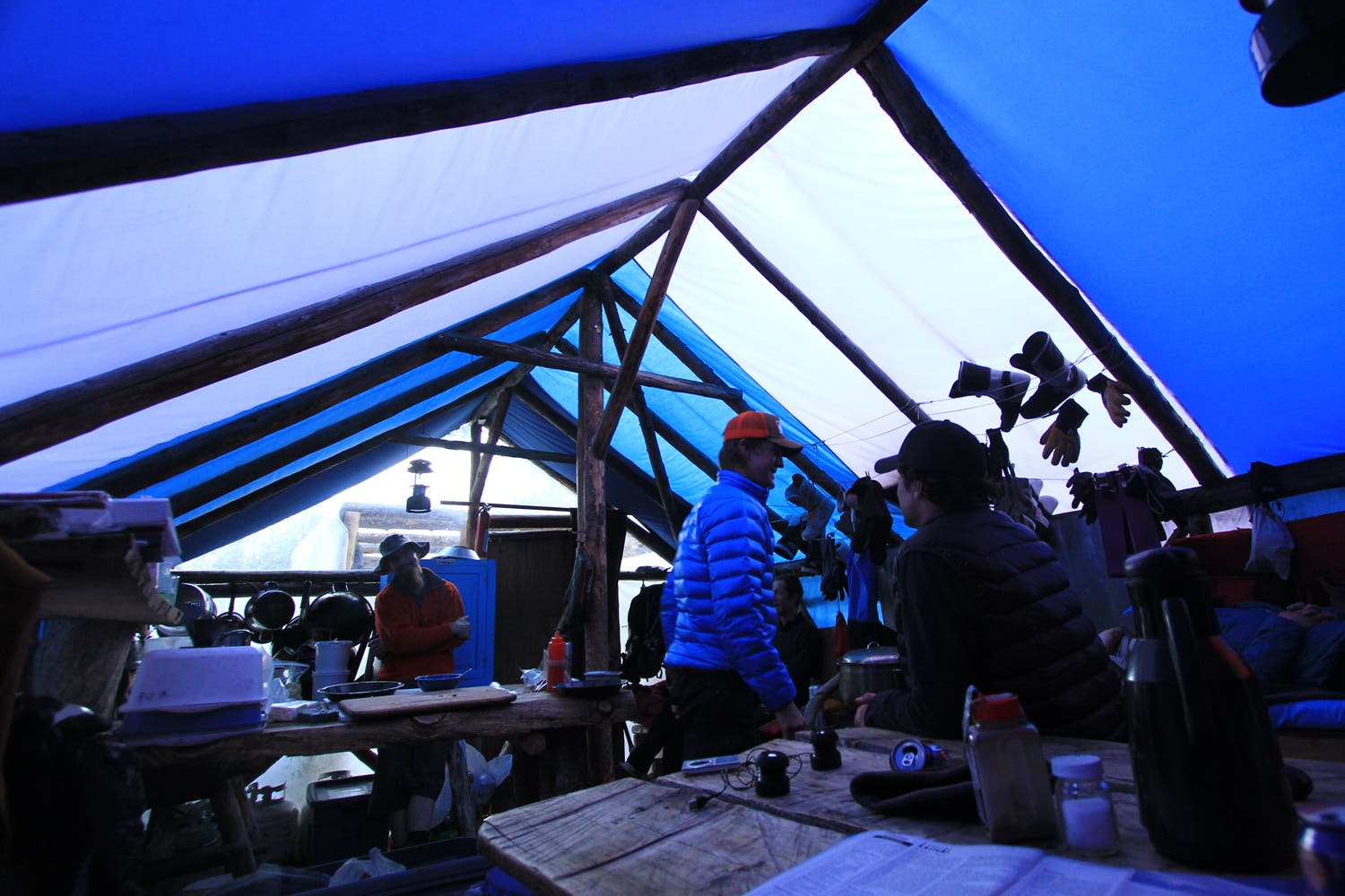 Bench Hut Blues This is the inside of the Bench Hut. For some reason there was a lot of blue going on this trip. The kitchen area is at the front. Bunks are behind.