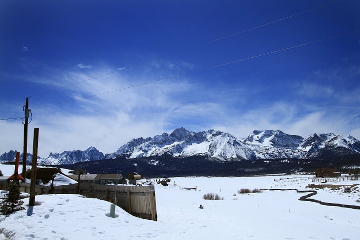 Into the Sawtooths That afternoon we left the Sawtooth Hotel for the Bench Hut in the Sawtooth Mountains about five miles south of Stanley. The area we would ski is to…