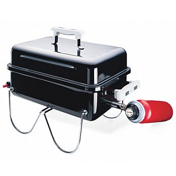 Weber Go Anywhere Cooking brats in a muddy parking lot IDs you as a skier, not a tourist. And it doesn't get easier than with Weber's classic rectangular gas grill.…