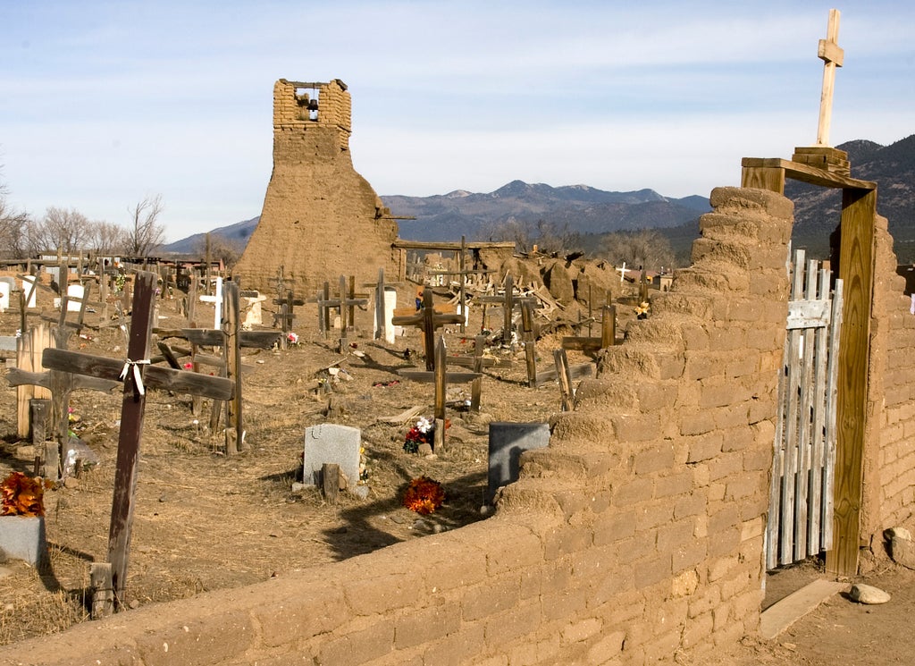 Taos Pueblo | SKI