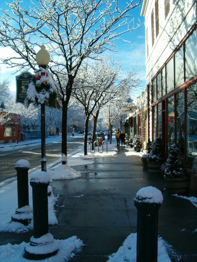 Hyde Park Neighborhood Indecisive diners will find a variety of local treasures in this trendy neighborhood north of downtown on 13th and Eastman.…