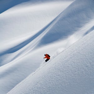 How to heli ski thumb None