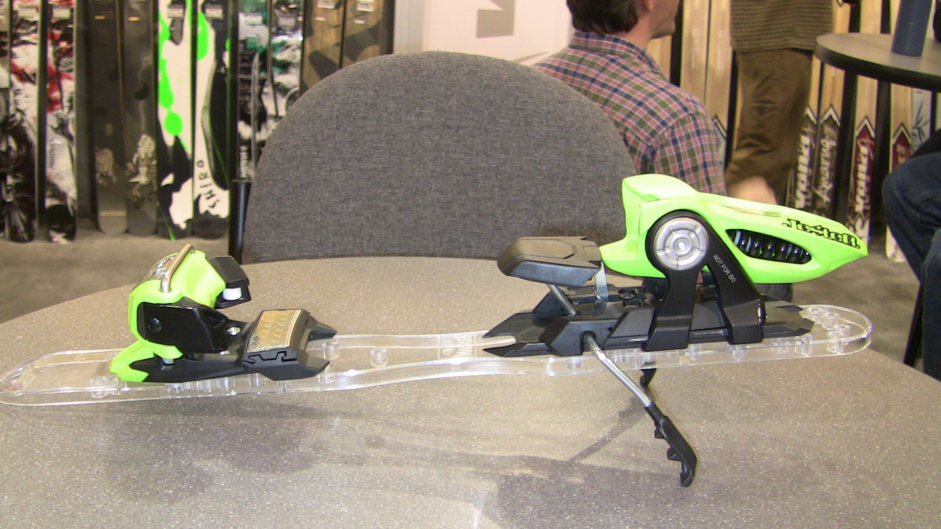 Marker Jester Pro The Jester Pro, from Marker, has an 8-18 DIN and an aluminum bar through the toe piece to make it extra burly.