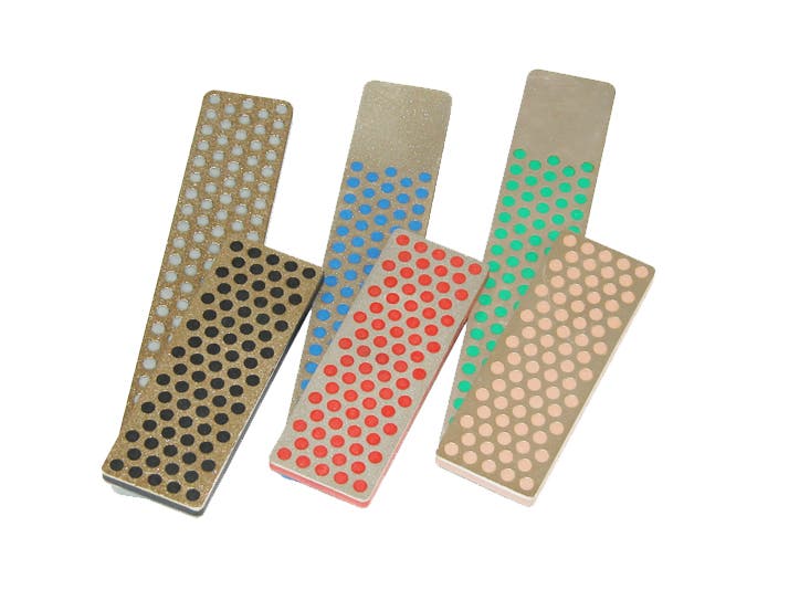 Rock skis or not, nicked edges suck. Fix them with WS7 stones. They work on dry or wet edges, no oil needed. [$9.60 each, three for $25; dmtsharp.com]