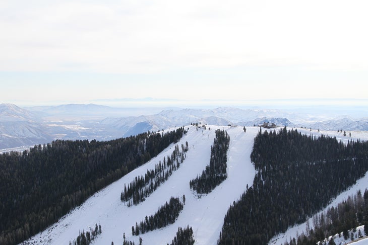 Seattle Ridge The ultra-plush Seattle Ridge Lodge serves up some of the tastiest on-hill eats anywhere and sits atop a spread of mellow groomers—known locally as…