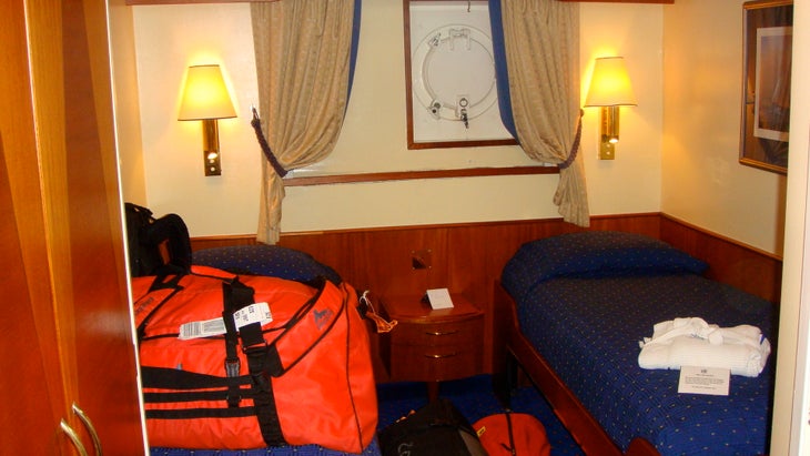 Cozy Digs Here's the cabin I shared with Rando Steve during our week on the ship to Antarctica from Ushuaia, Argentina. My bunk is on the left, and this shot…