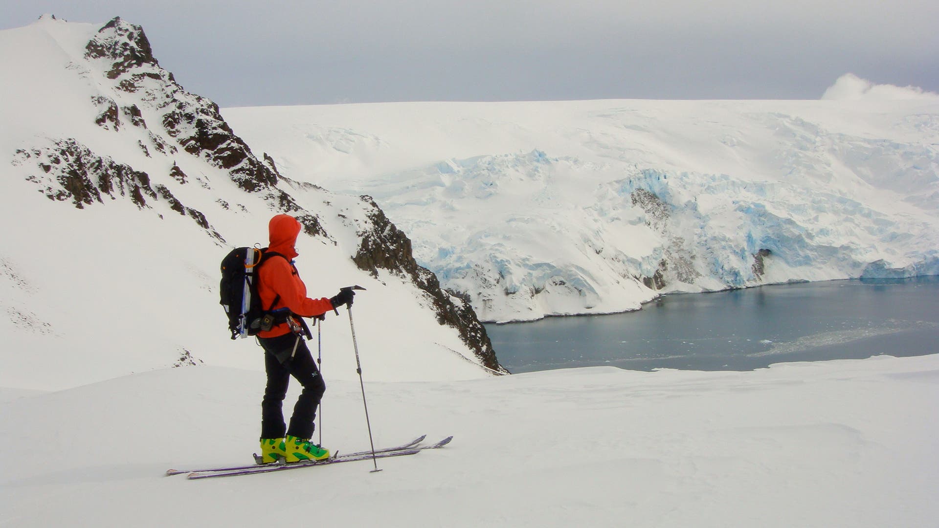 South Shetland Isands Later in the trip, we steamed north from the Antarctic Peninsula to the South Shetland Islands, where we spent a few days anchoring in various bays…