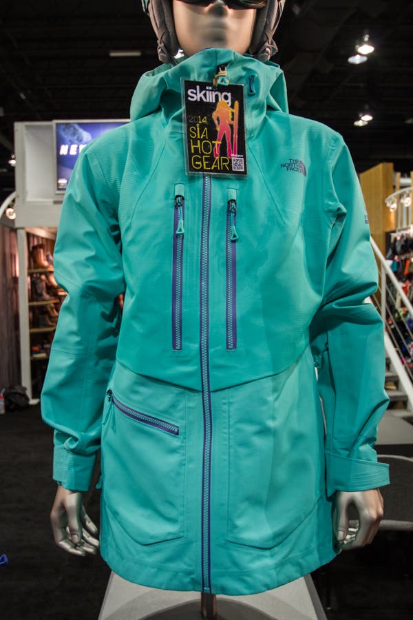 Along with featuring TNF's 3-layer HyVent Alpha waterproof technology, the Brigadine sports a new durable weaving process called FuseForm.