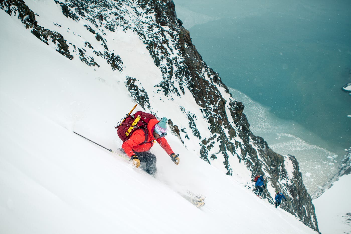 How to Loose a Guy in a Ski Season » Ski a big line in a film without a hot tub/yoga/dance segment » Have gear that’s longer and stiffer than his » Drop a bigger cliff » Farmer blow on…