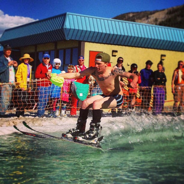 @accidentalarist Perfect form and a face locked in concentration delivers the inaugural skimmer safely across the Powder Mountain pond.