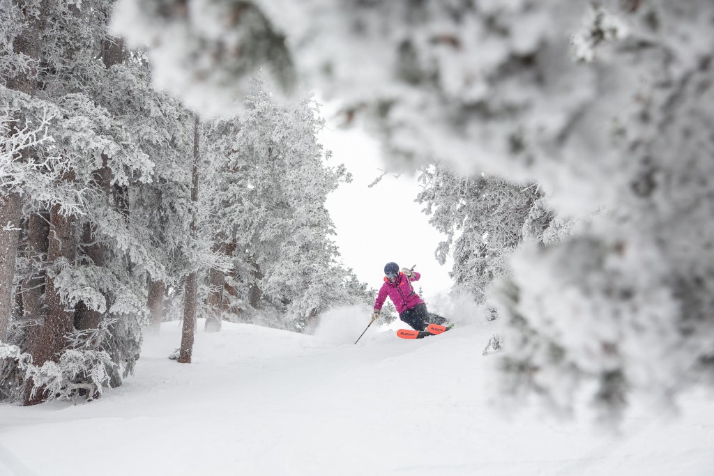 How SKI Magazine Ranks Skis in its Gear Guide | SKI