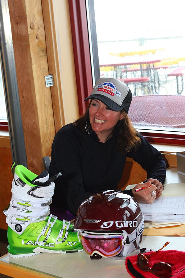 Our mid-mountain test center at Mt. Bachelor's Pine Marten lodge is a hive of activity with testers heading out for on-snow tests and returning to…