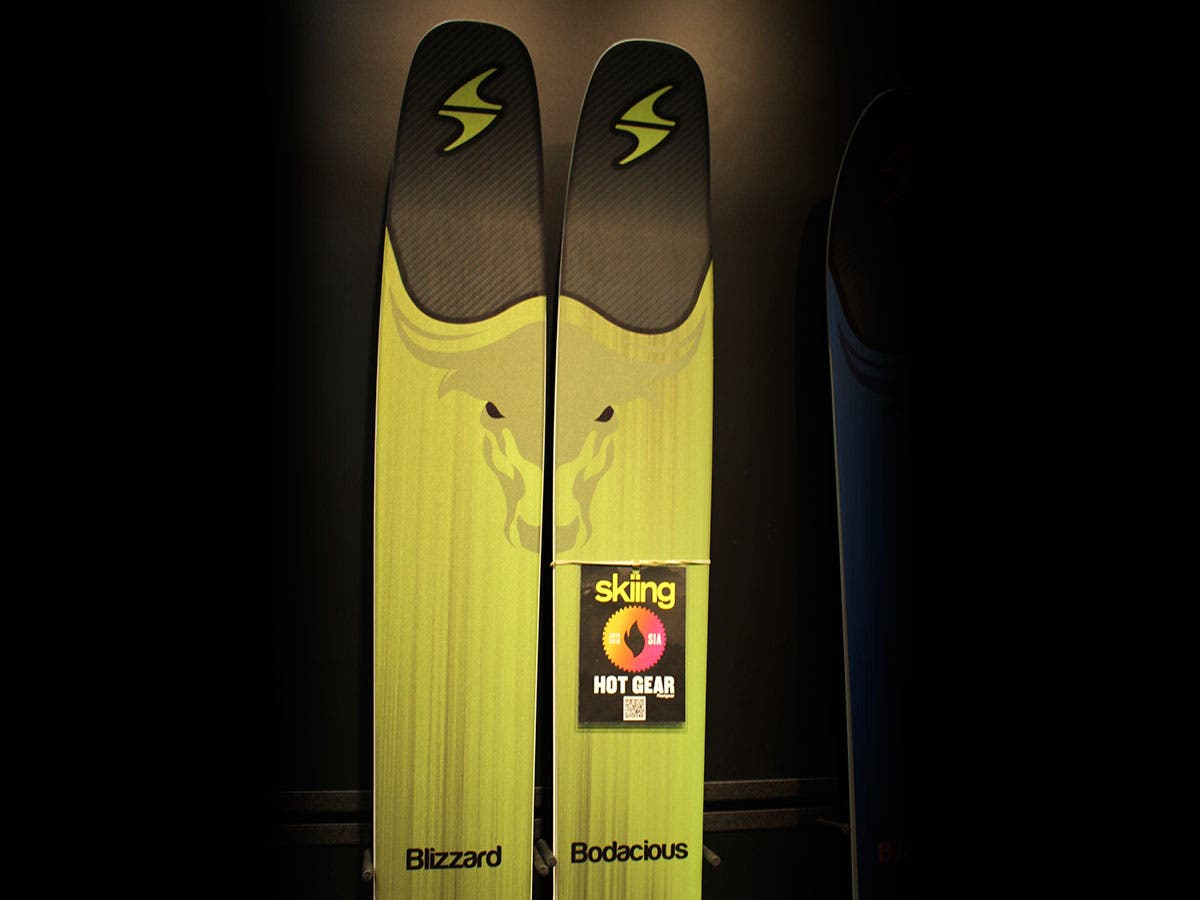 Blizzard: Bodacious with Carbon Flipcore Construction Blizzard added carbon to the tip and tail in the rockered areas, which reduces swing weight, calms tip flap, and enhances dampness and stability…