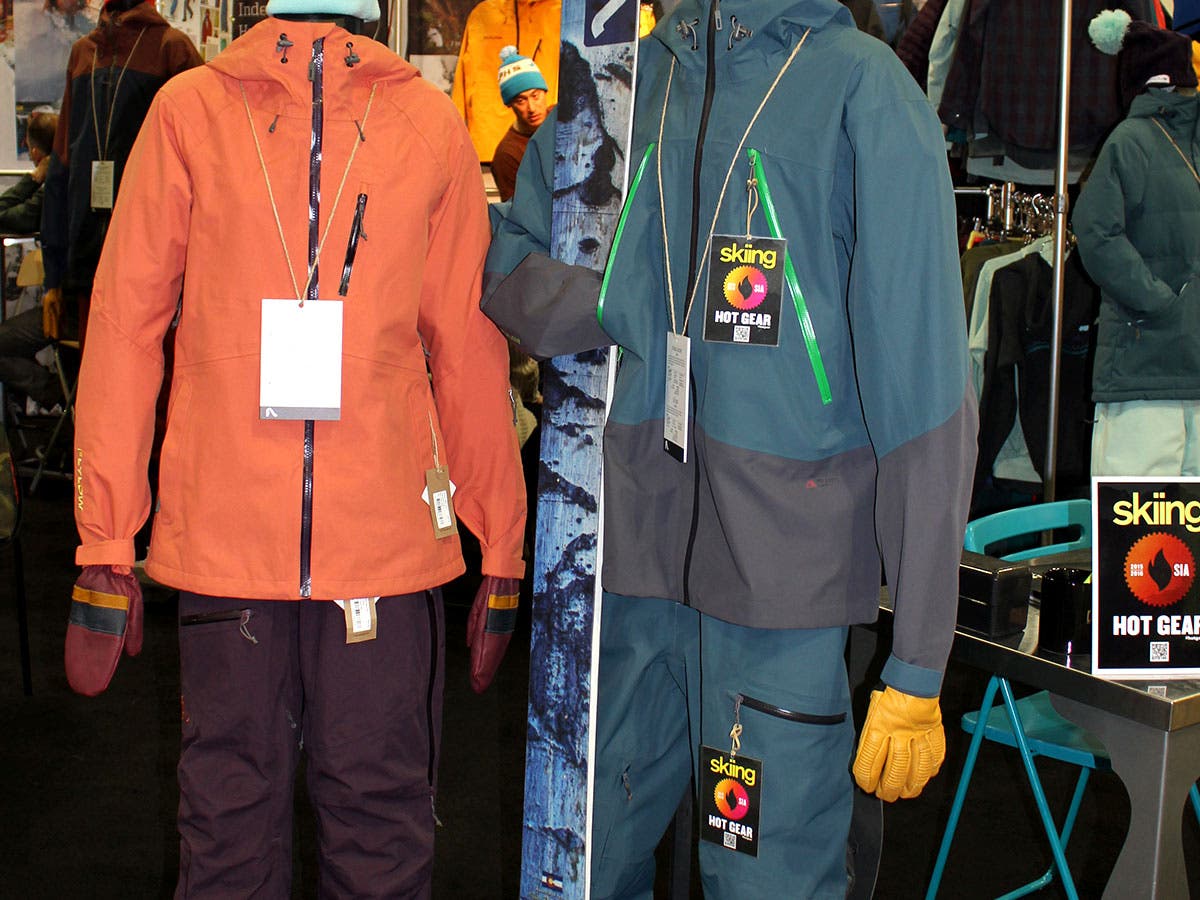 Flylow: Genius Jacket This super-light touring shell is made with Polartec Neoshell and is among the lightest in the category. With forgiving four-way stretch and…