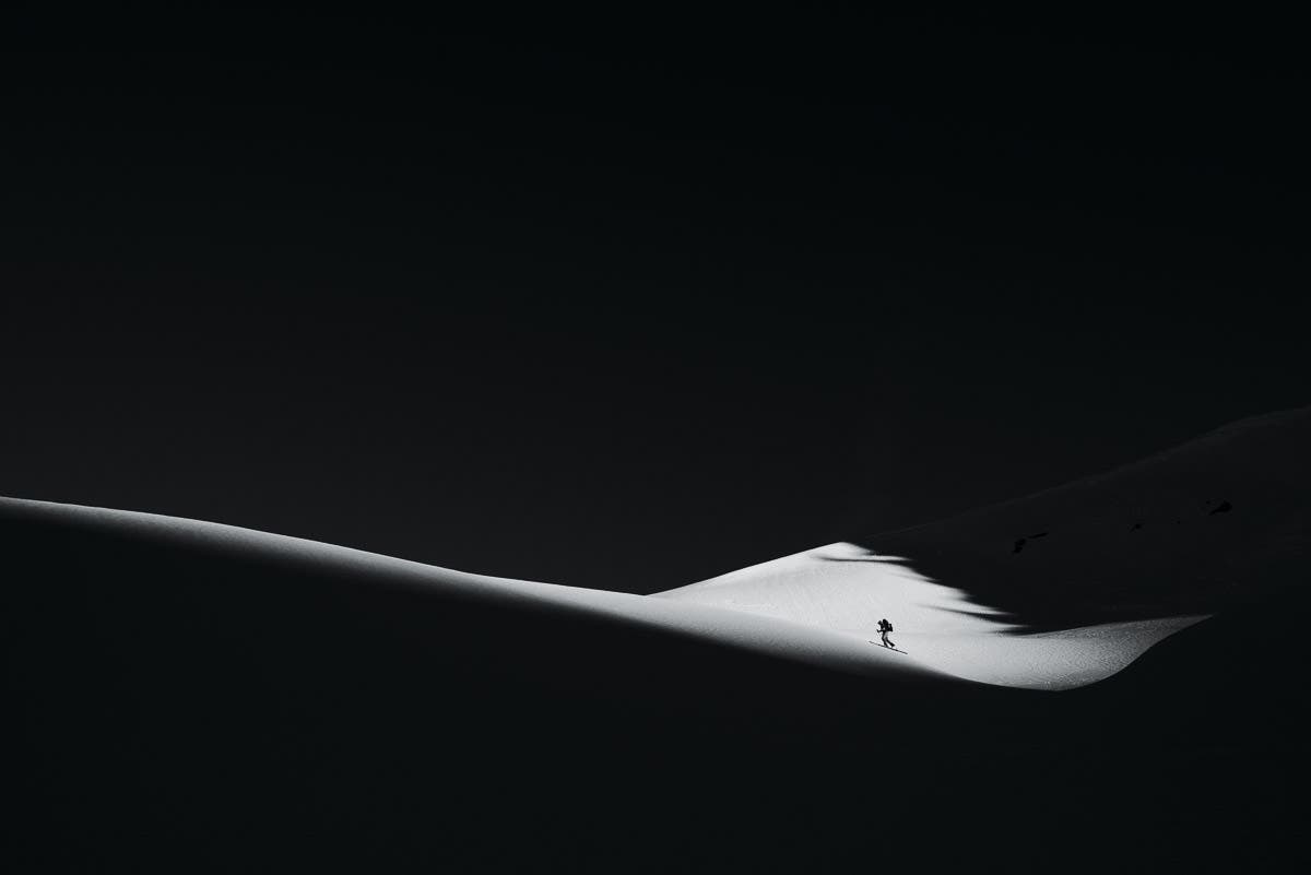 Chasing Daylight Last February, photographer Jason Hummel, along with Jeff Rich and Rowan Stewart, set off on a five-day traverse through a string of seven summits…