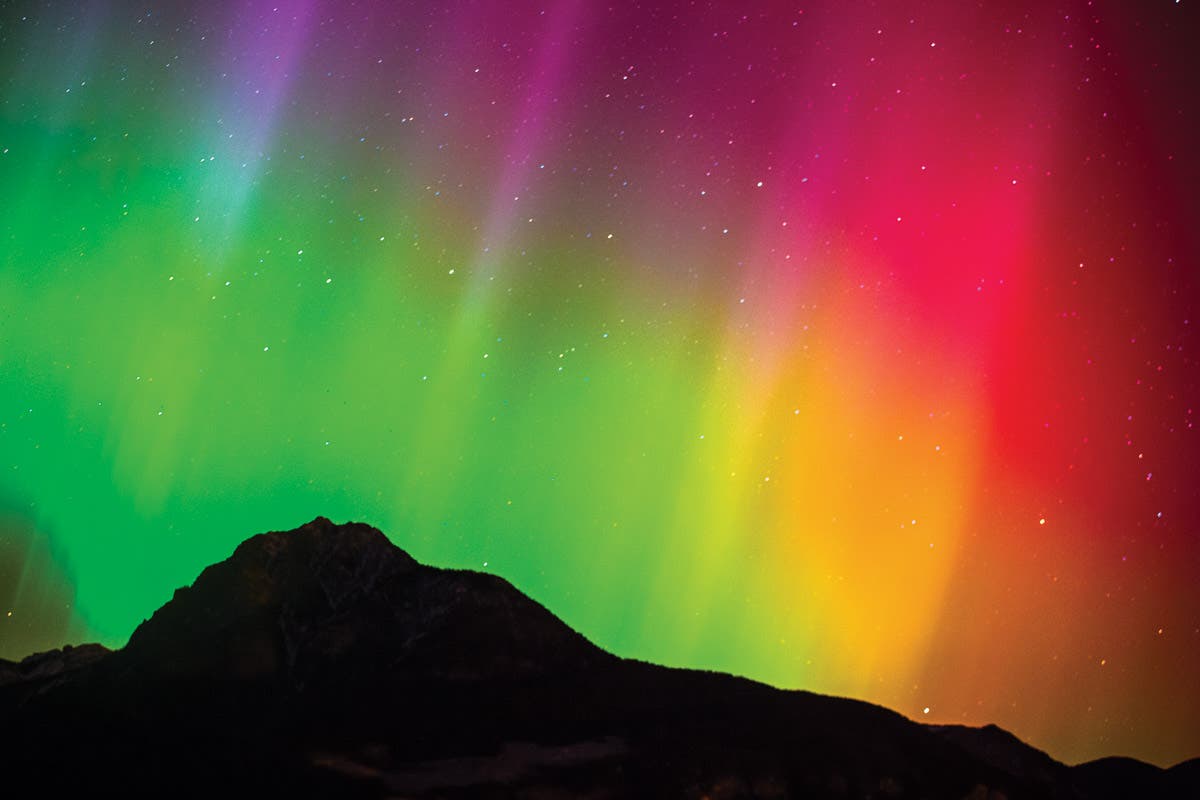 Stolen gear, a trailer blowout, and getting his truck towed from the middle of nowhere made for one hell of a week for photographer Elliott…