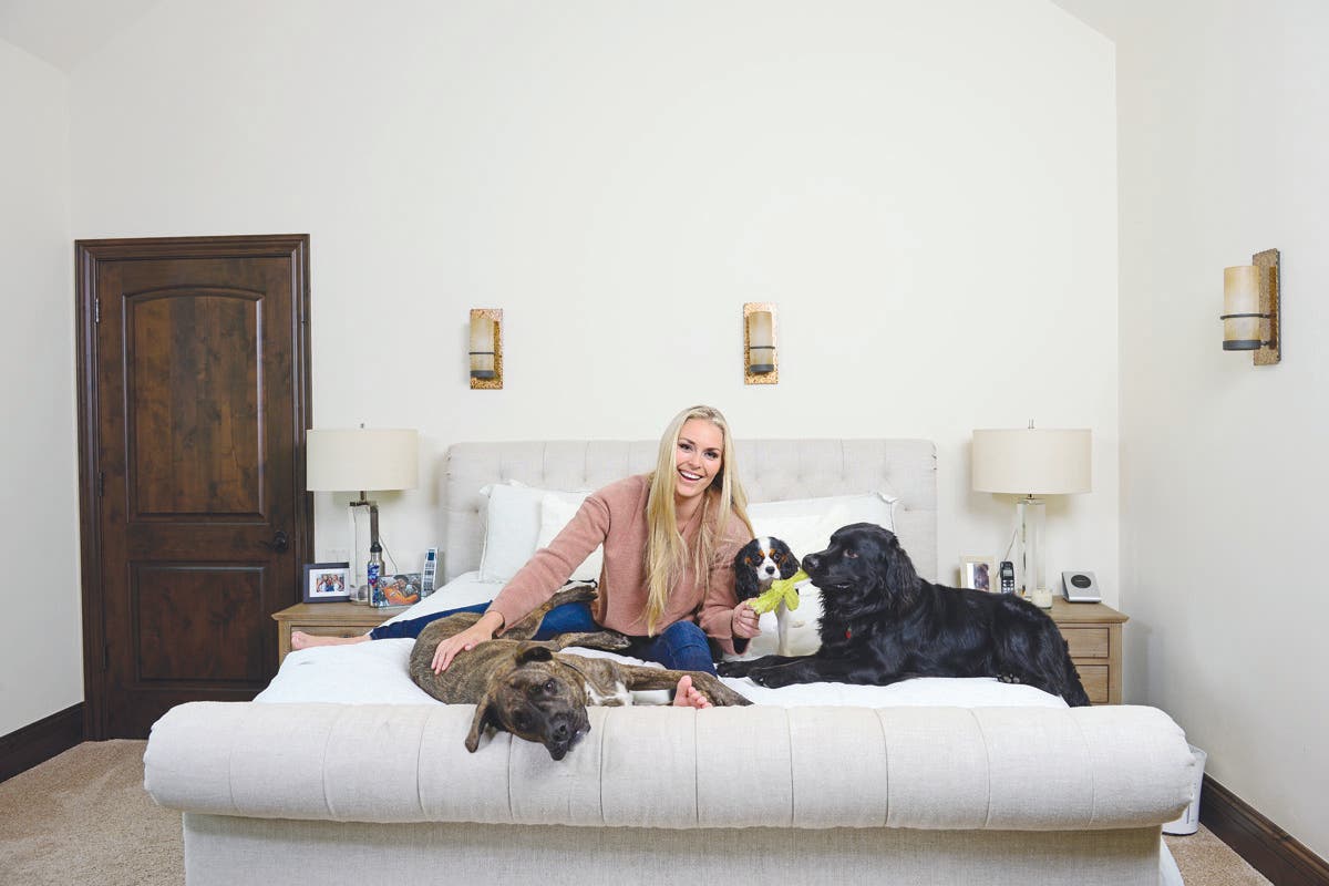 SKI_Vonn_CREDIT_DavidClifford.jpg None