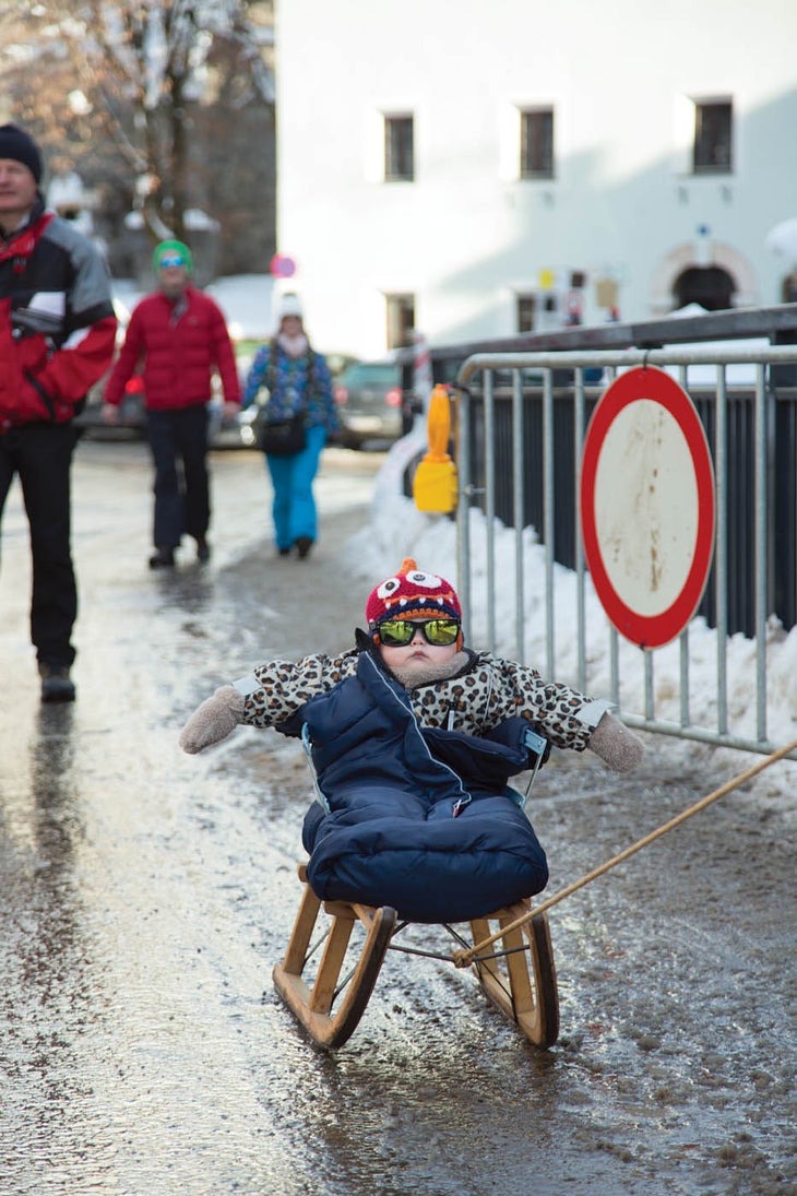 SKI_Hahnenkamm_CREDIT_BaileyLaRue_04.jpg None