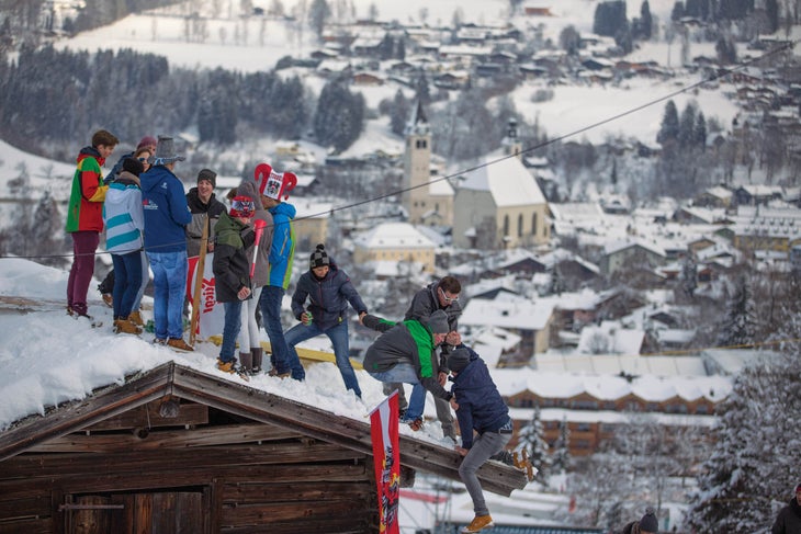 SKI_Hahnenkamm_CREDIT_BaileyLaRue_4.jpg None