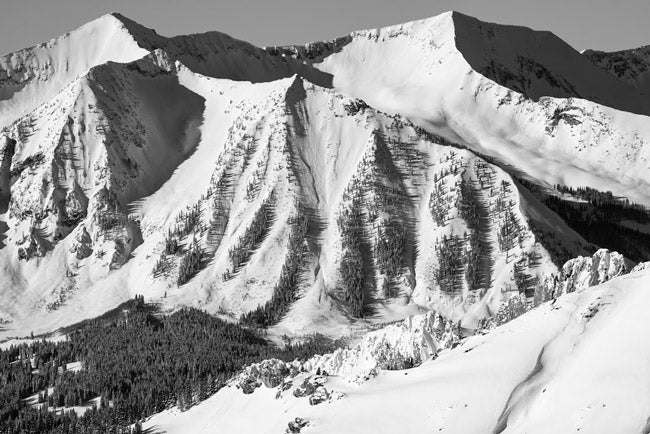 Experience Scarp Ridge Lodge | SKI
