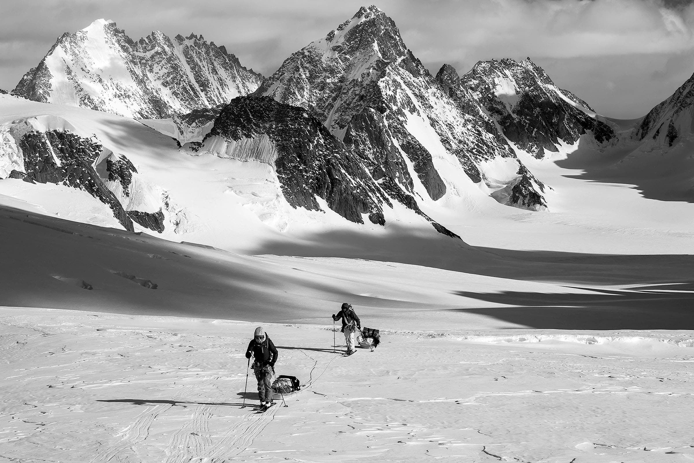 Thorien and Rubens push on to Camp 2, traveling a total of 15 miles and gaining 3,280 feet of elevation.