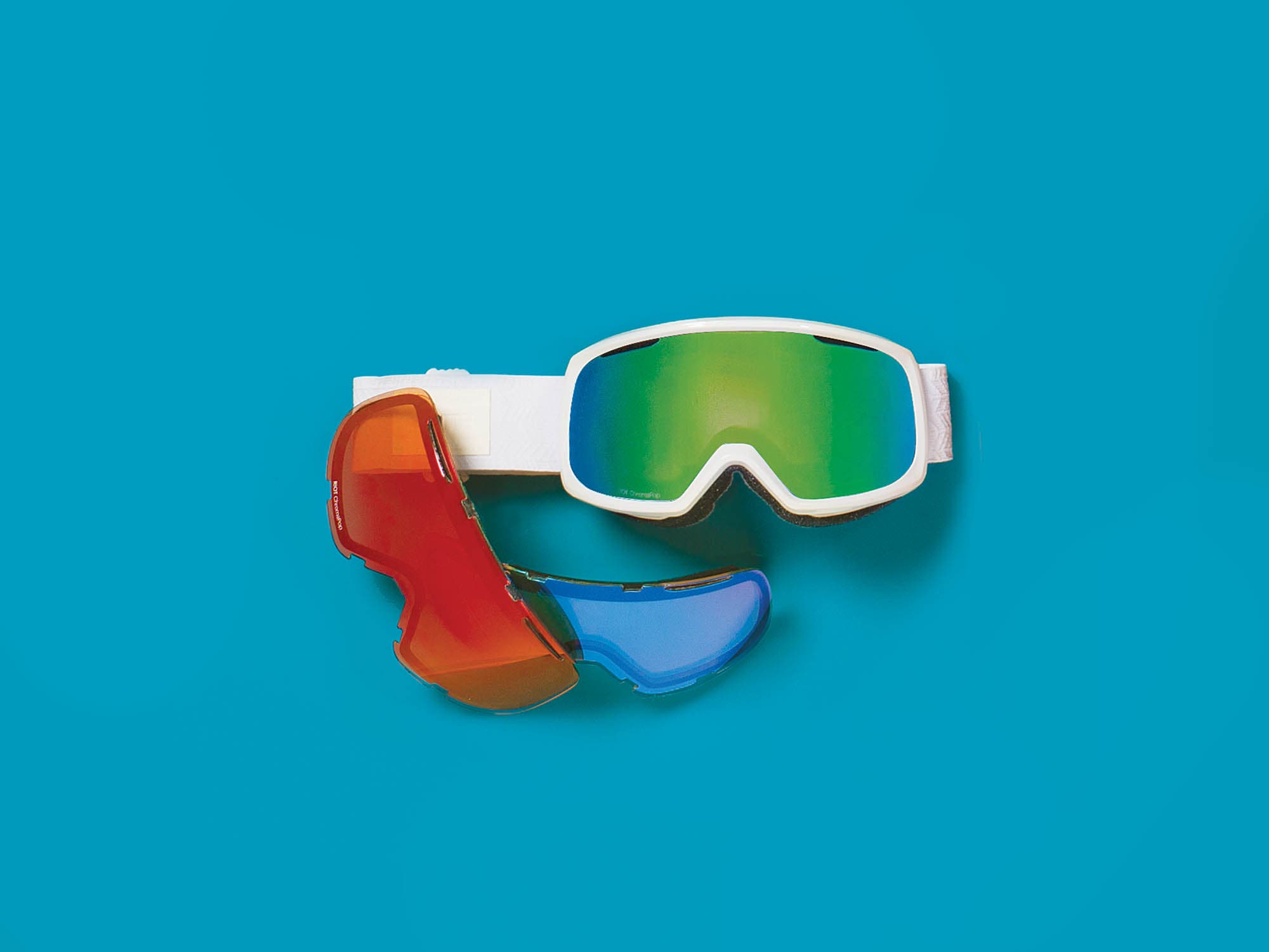 SKI1216_GOY6r1-smith None