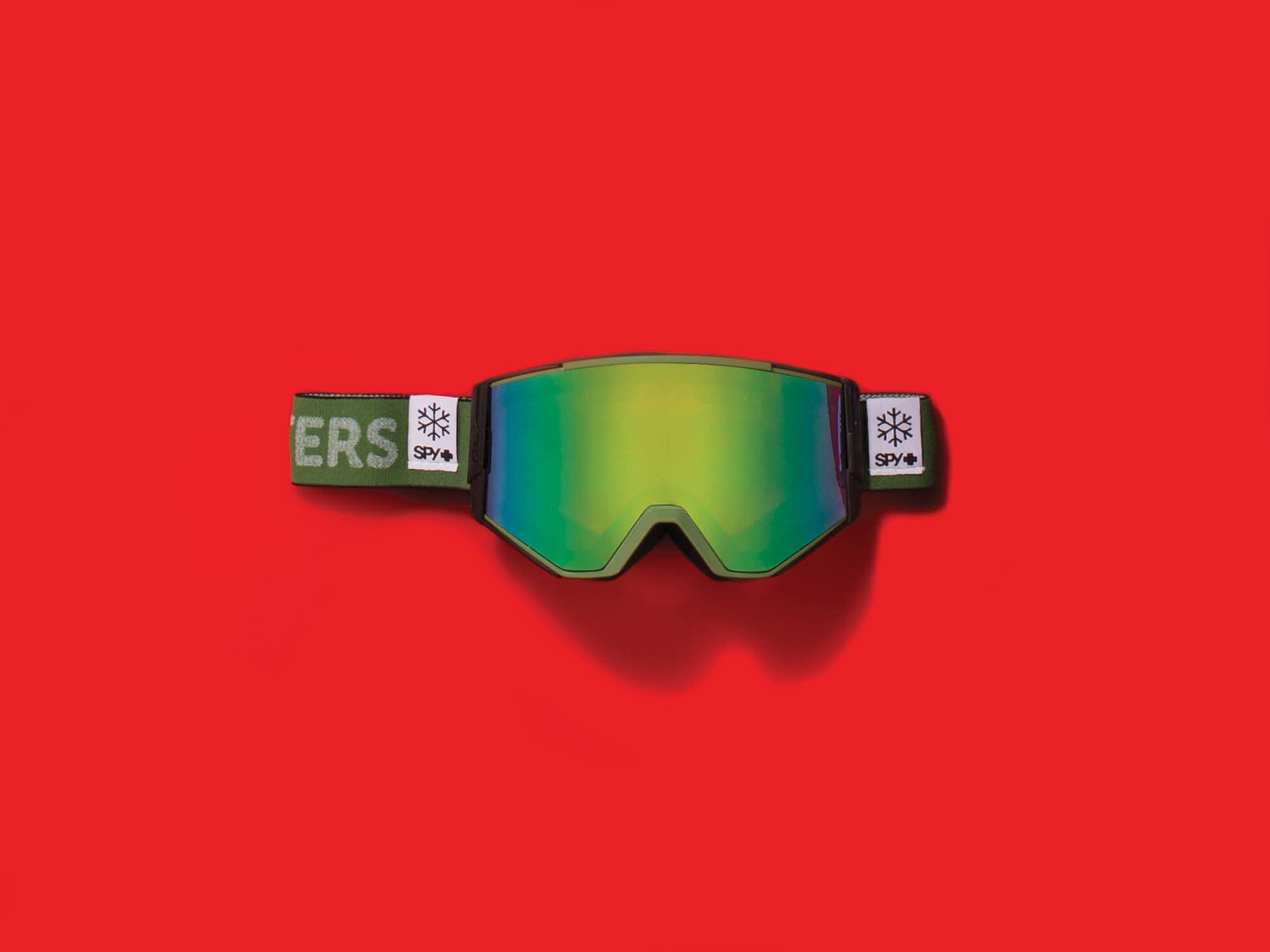 SKI1216_GOY6r1-spy None