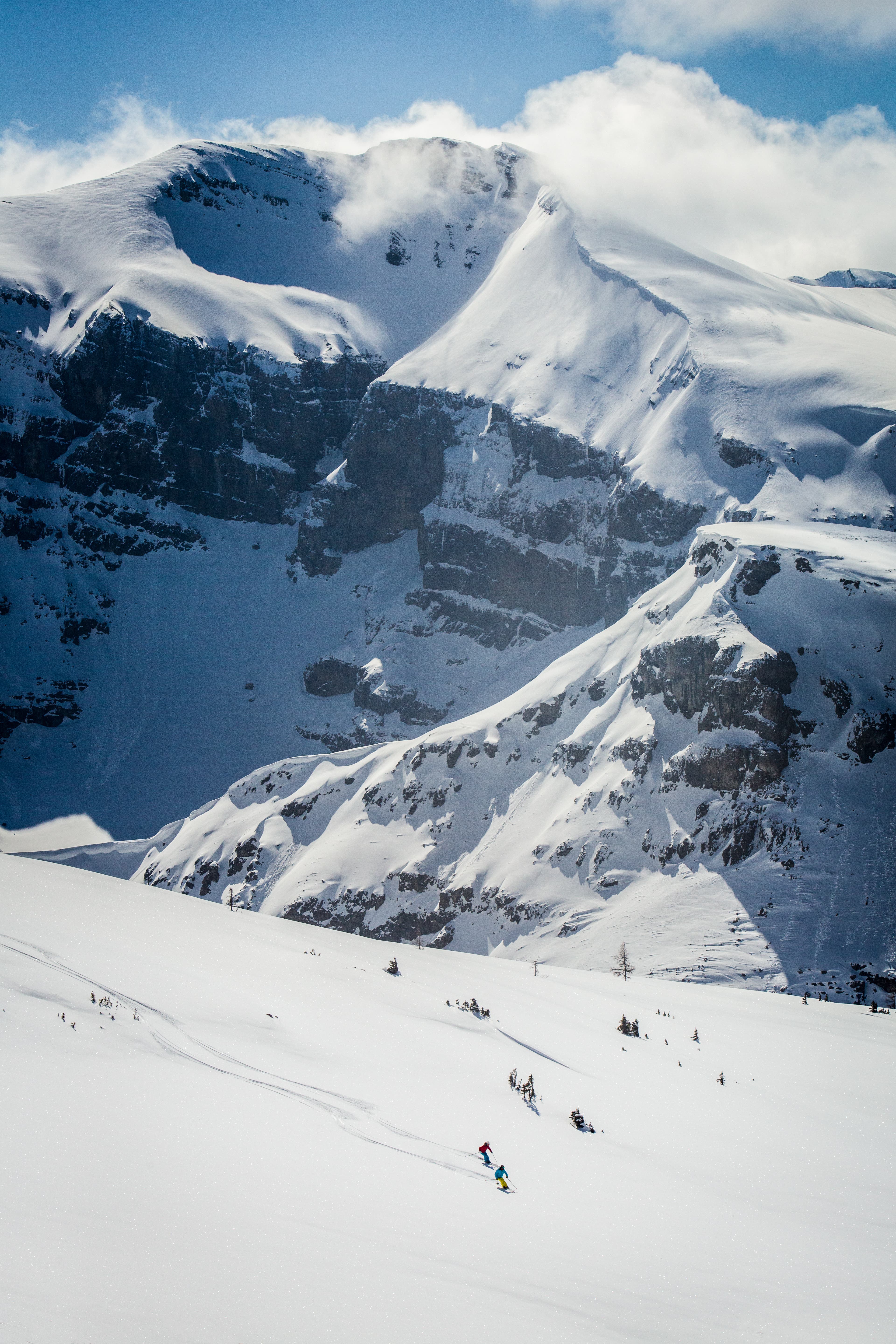 Ski_Snowboard_Sunshine_Village_2014_05_Paul_Zizka_14_Vertical None