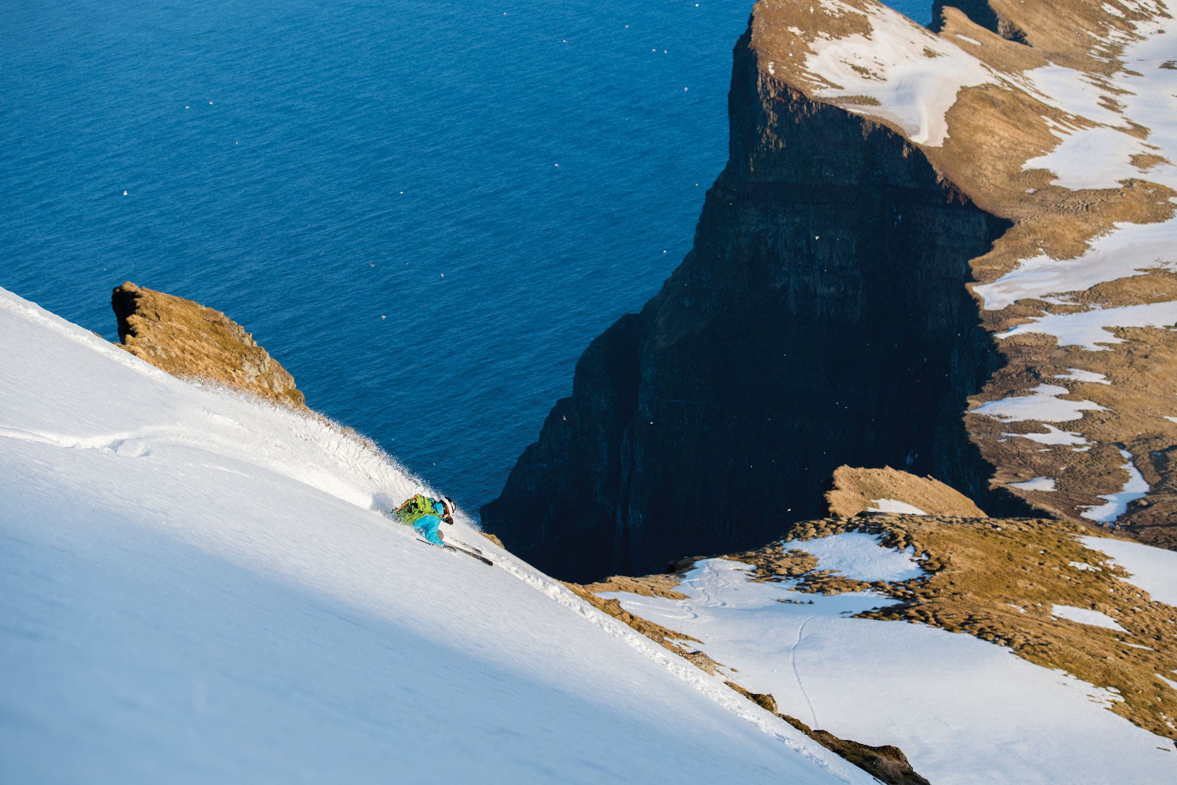 SKI_Iceland13_CREDIT_MikeSchirf None