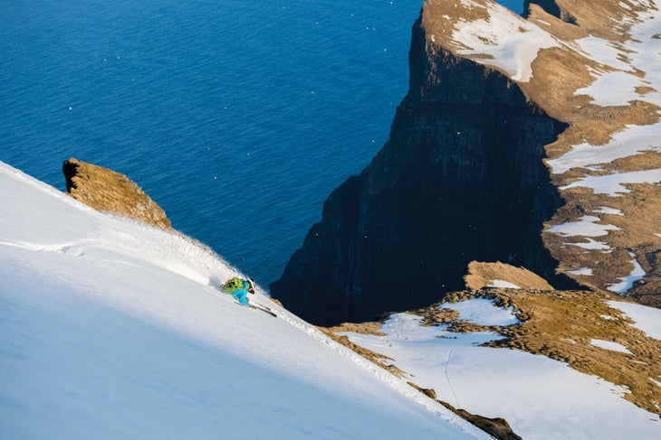 SKI_Iceland13_CREDIT_MikeSchirf None