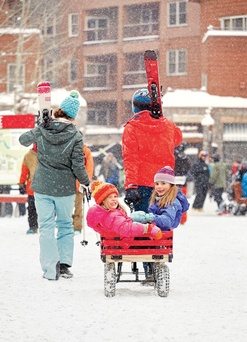 SKI1017_RGW_Keystone_Family_CourtesyVailResortsAndrewMaguire_v2 None