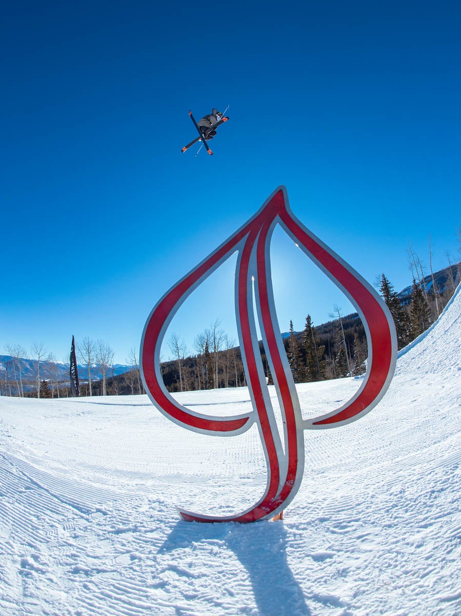 "resort guide 2018 snowmass overall"