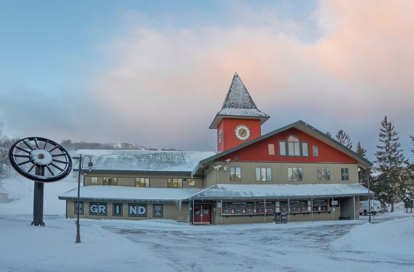 Mount-Snow-Lodging-web No. 5: Mount Snow, Vermont