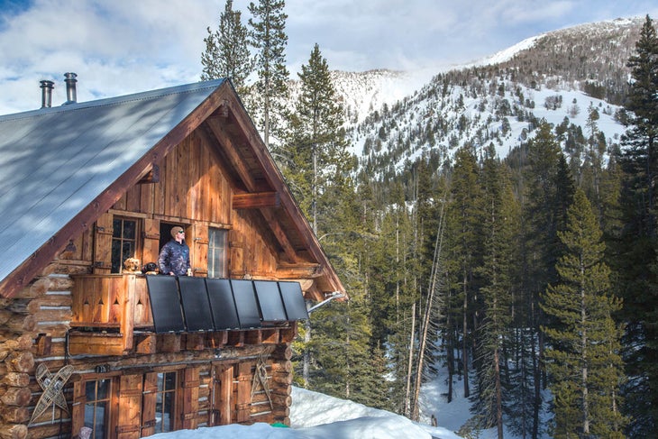 SKI1217_CabinsCompanions_12 Wintertux is solar-powered thanks to Goal Zero panels.