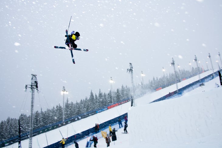 Devin Logan Devin Logan competes in slopestyle finals.