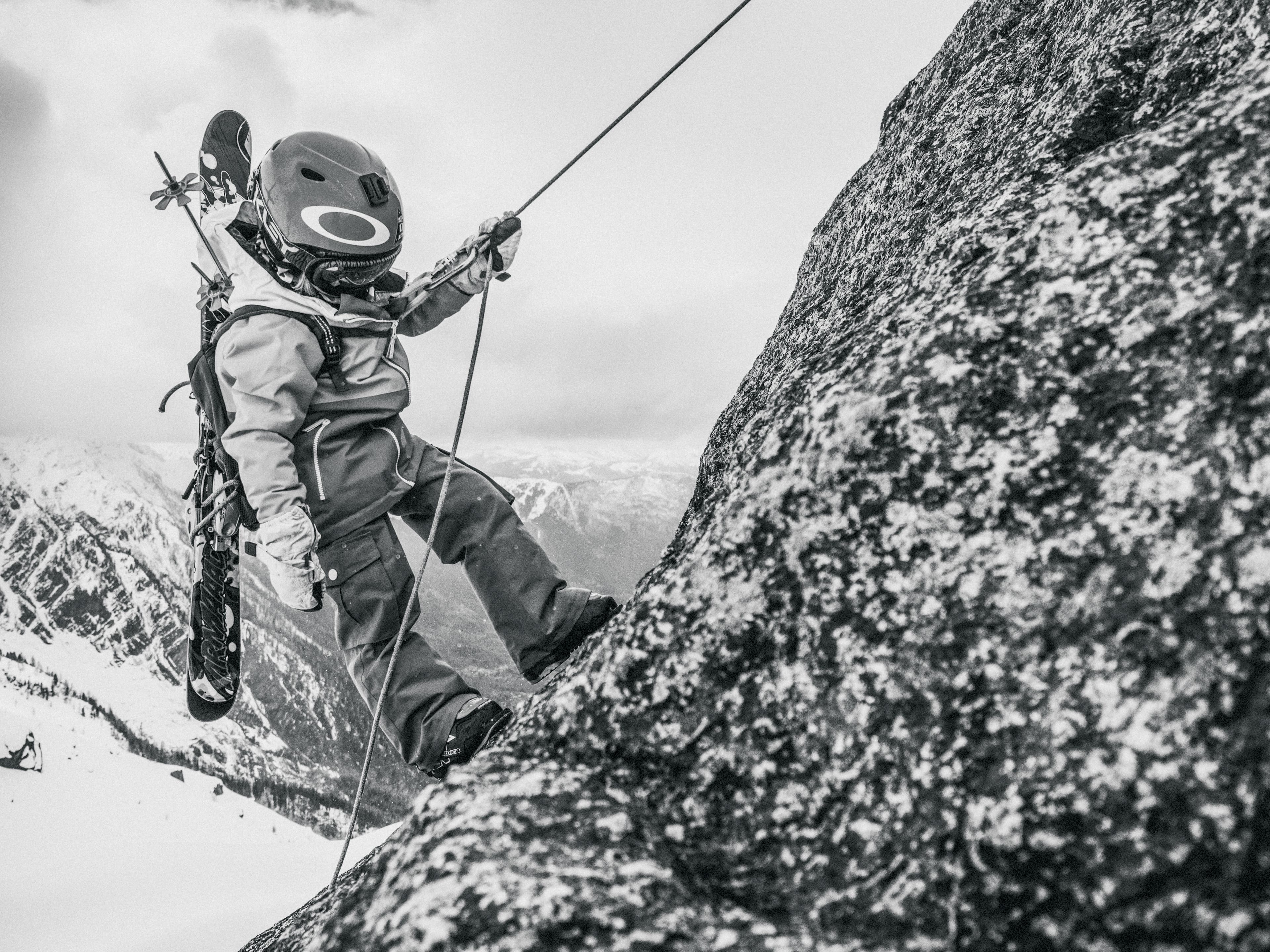 CHIP OFF THE OL’ BLOCK When dad is fourth-generation Chamonix local and Armada athlete Tof Henry, a day on the slopes looks a little different than…