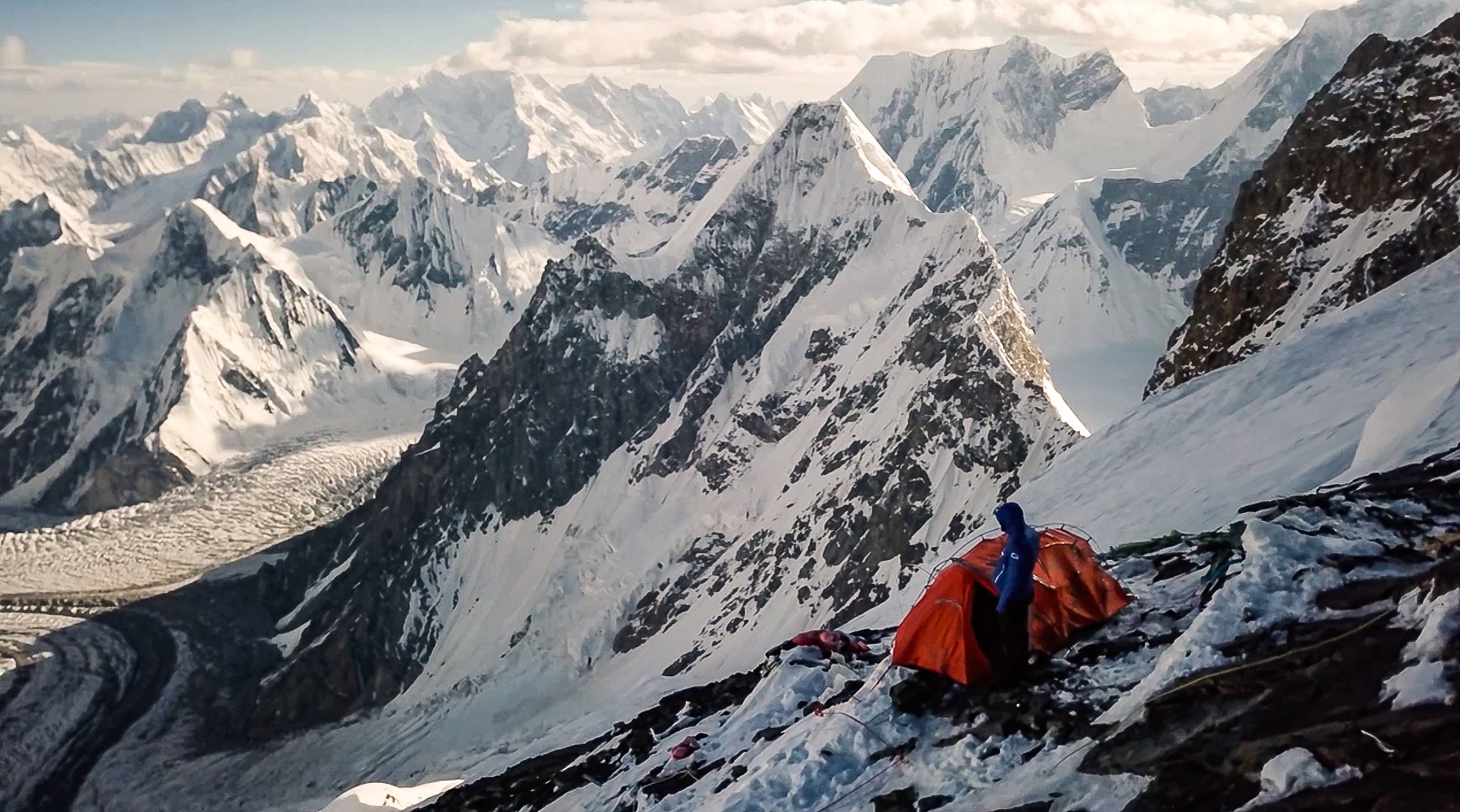 bargiel skis k2 Andrzej Bargiel Completes First Ski Descent of K2