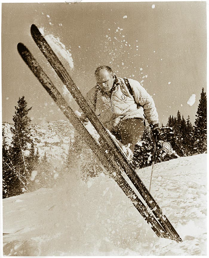 SK123WM01 Warren Miller