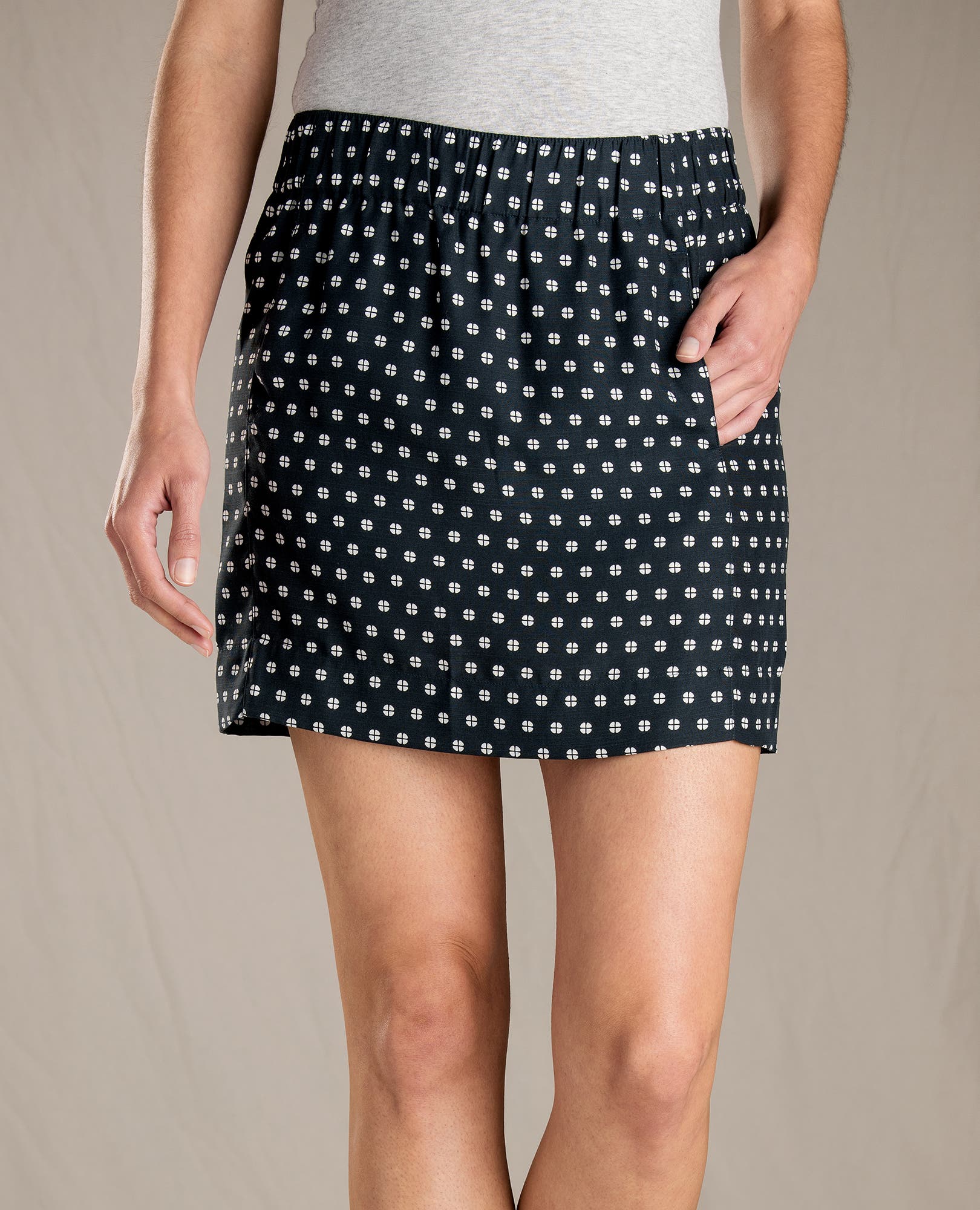 T1821801-002-18 Toad&Co. Hillrose Skirt