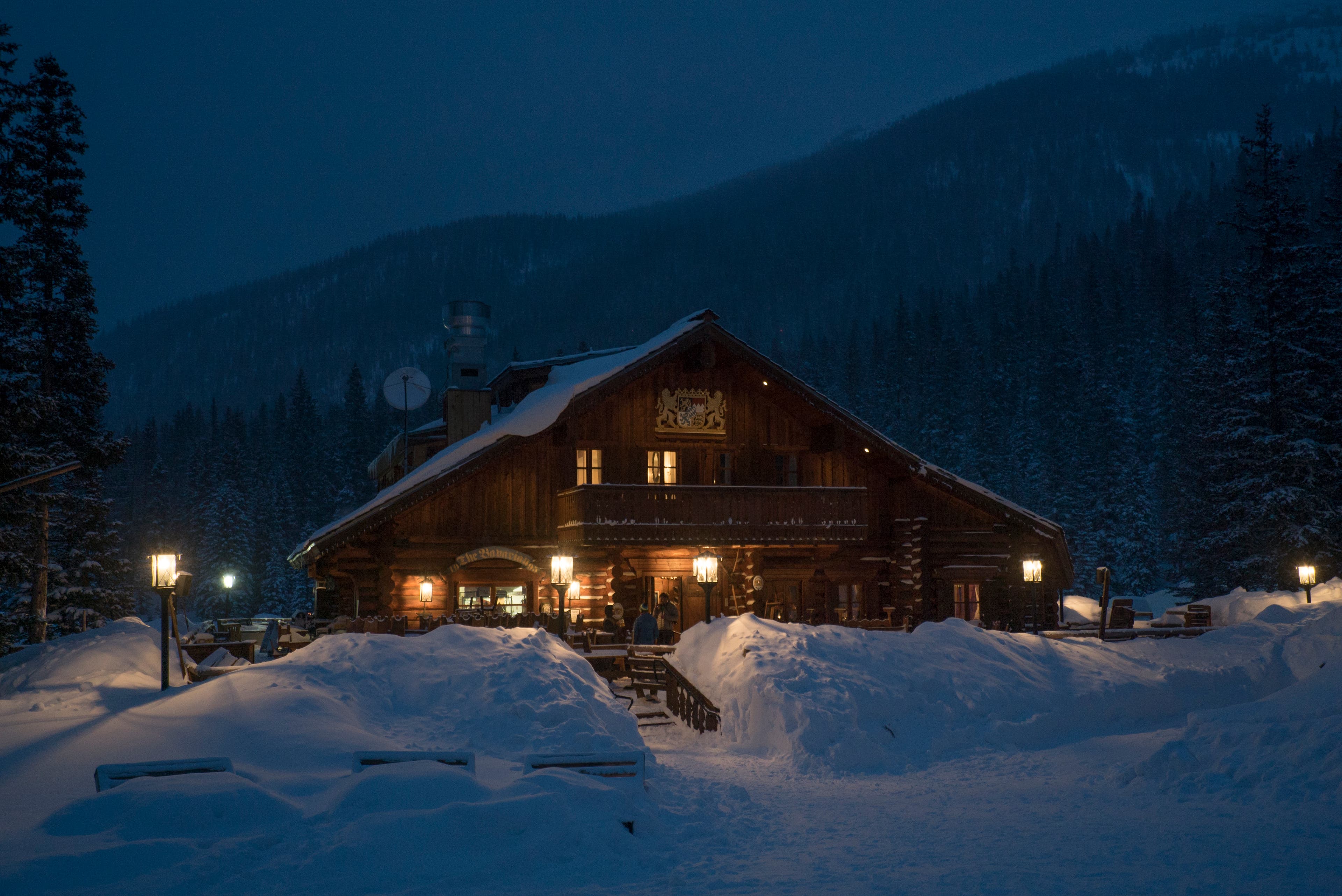 LocalFlavor--Taos Taos Top 10 Charm